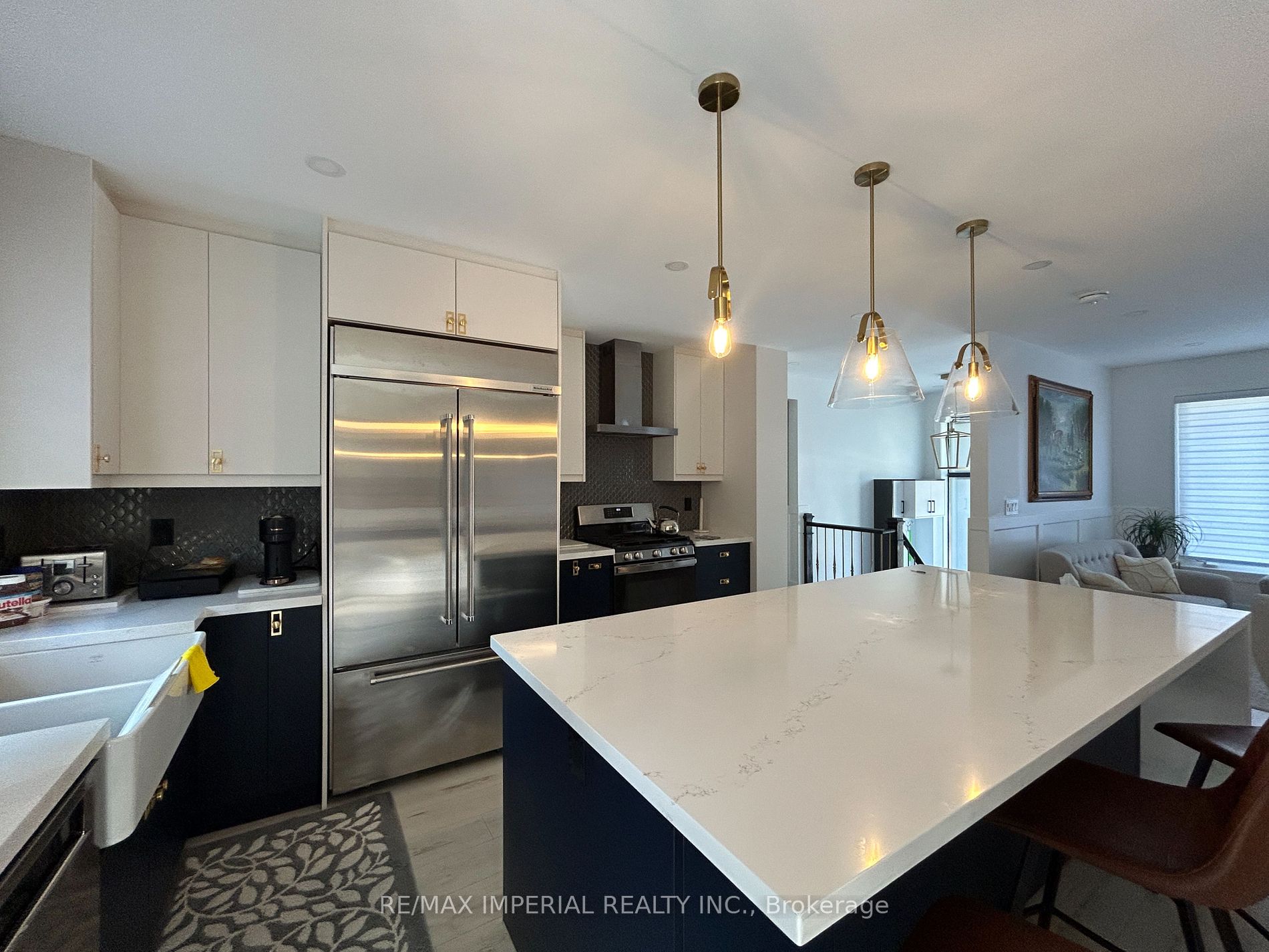 111 Evahill Cres