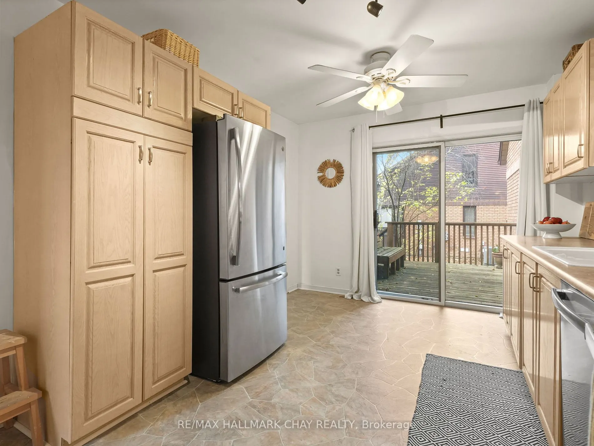 61 Green Briar Rd, #28