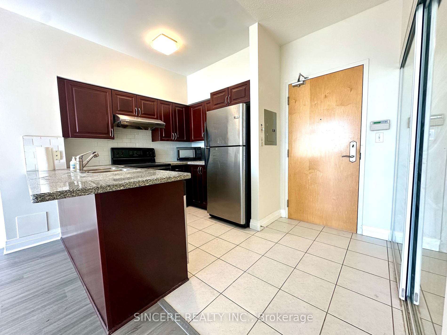 7373 Kennedy Rd, #PH02