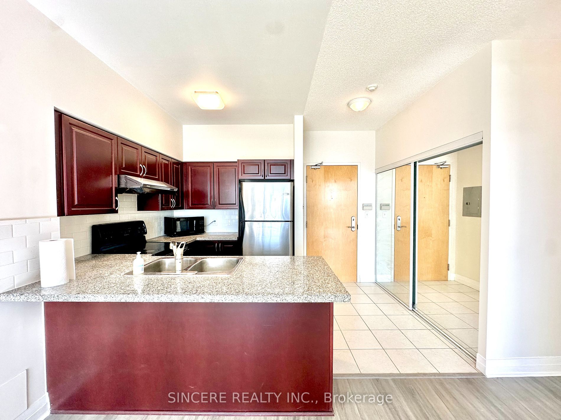 7373 Kennedy Rd, #PH02