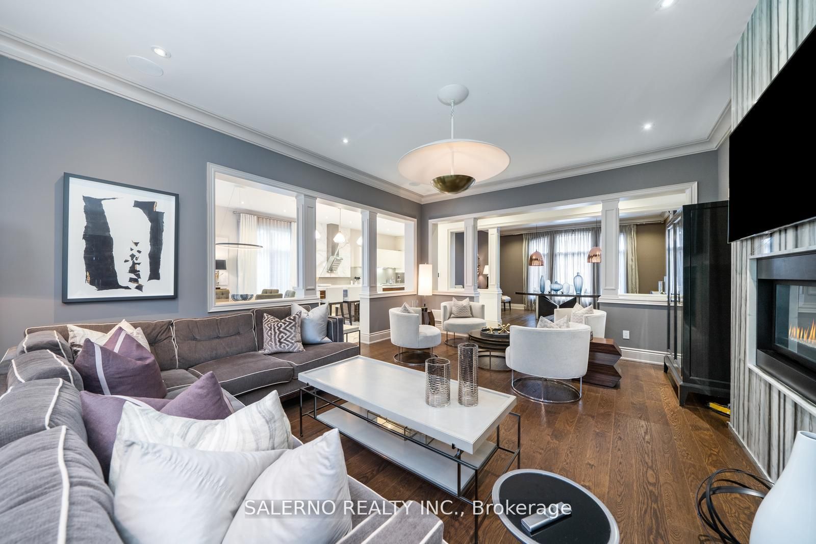 211 Grand Vellore Cres, #Upper
