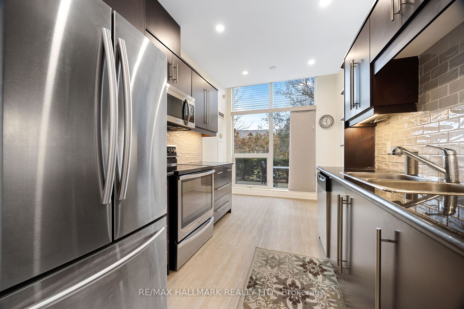 18 Harding Blvd, #114