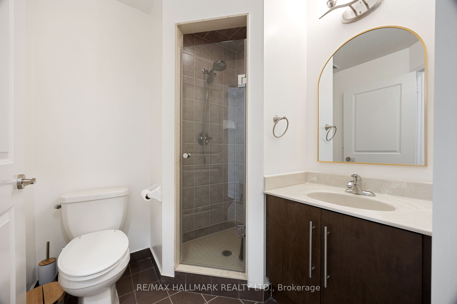 18 Harding Blvd, #114