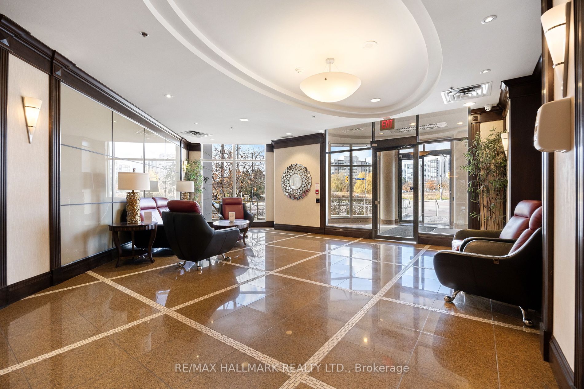18 Harding Blvd, #114