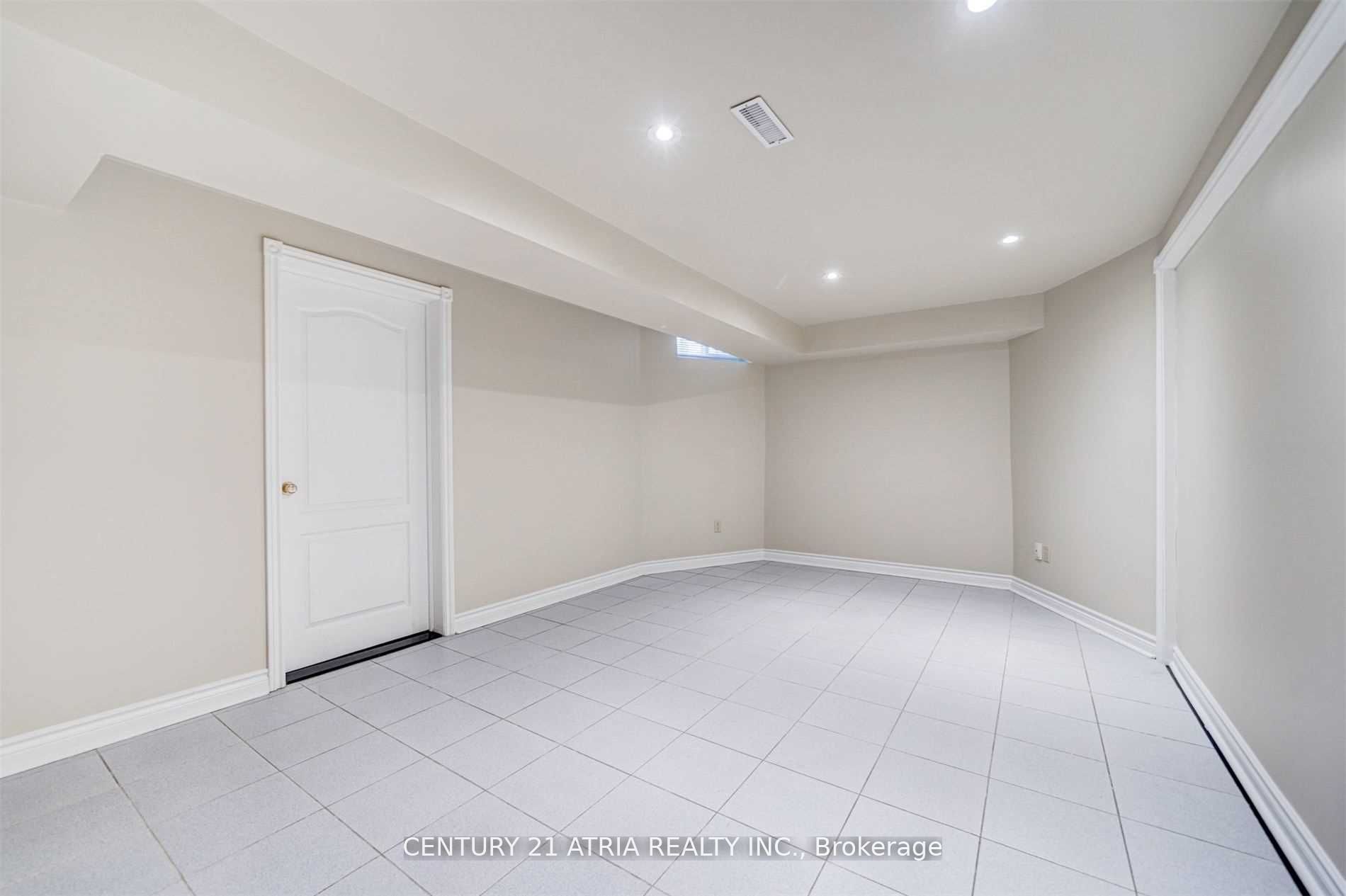 53 Cherhill Dr, #Bsmt