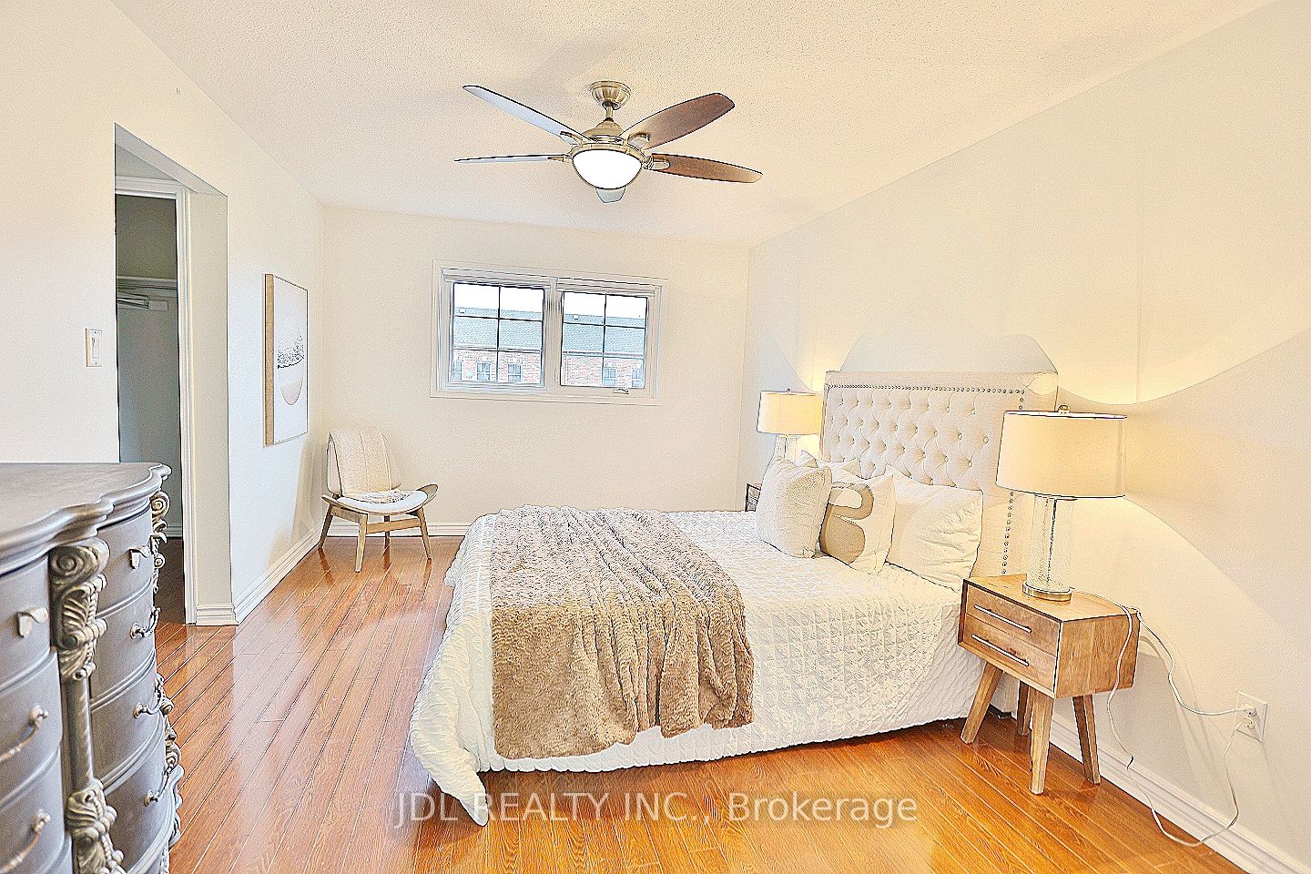 135 Stonebriar Dr