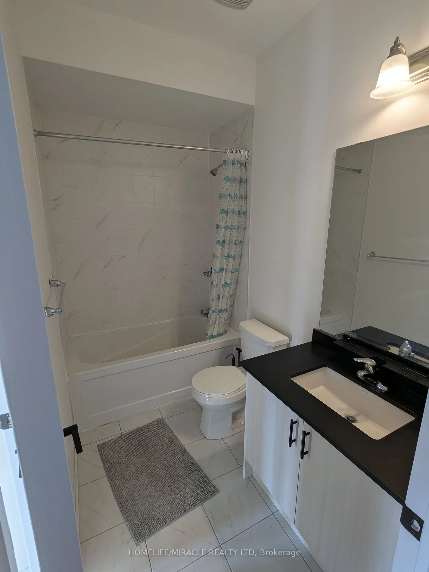 70 De La Roche Dr