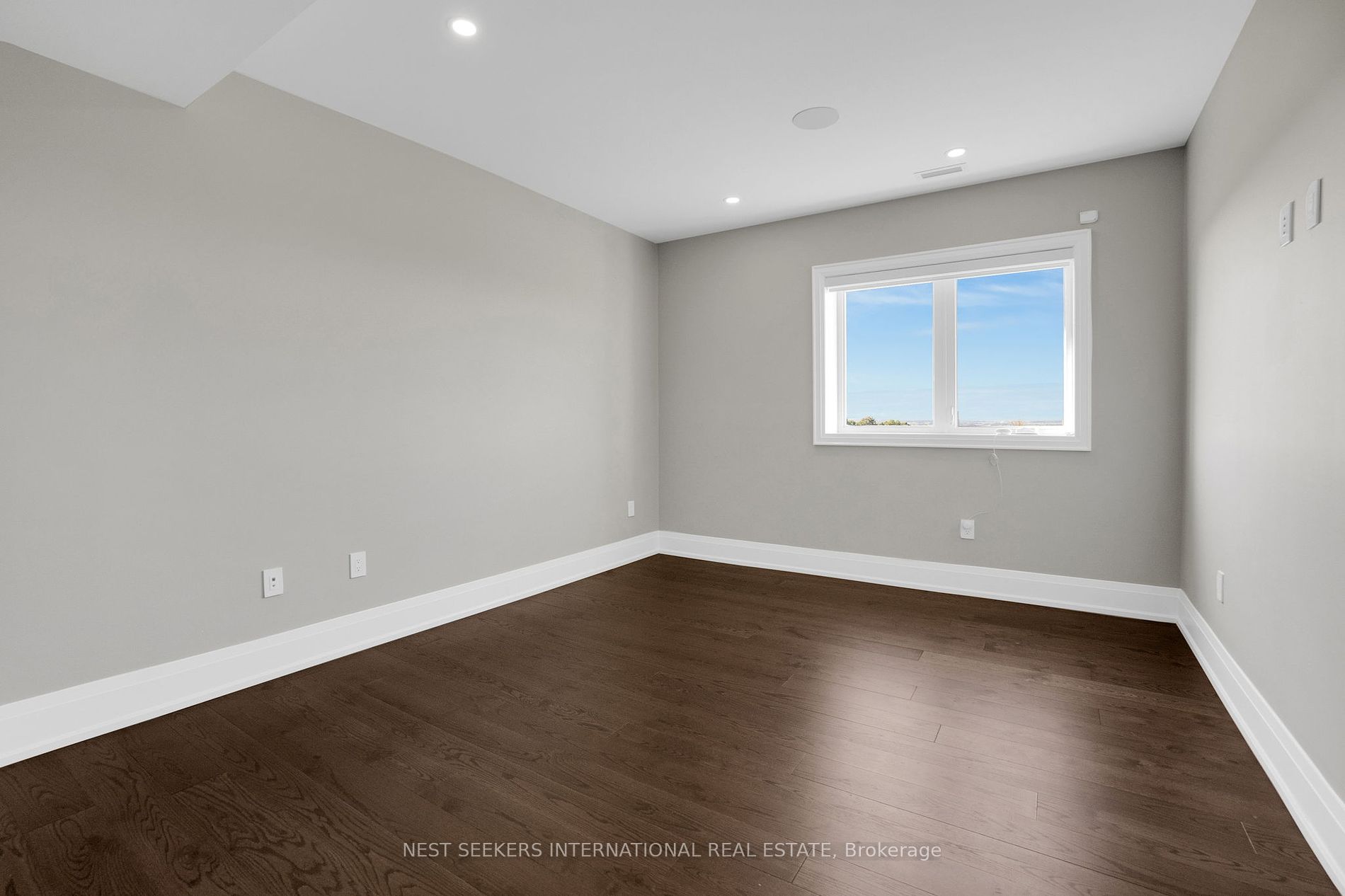 15535 Highway 27