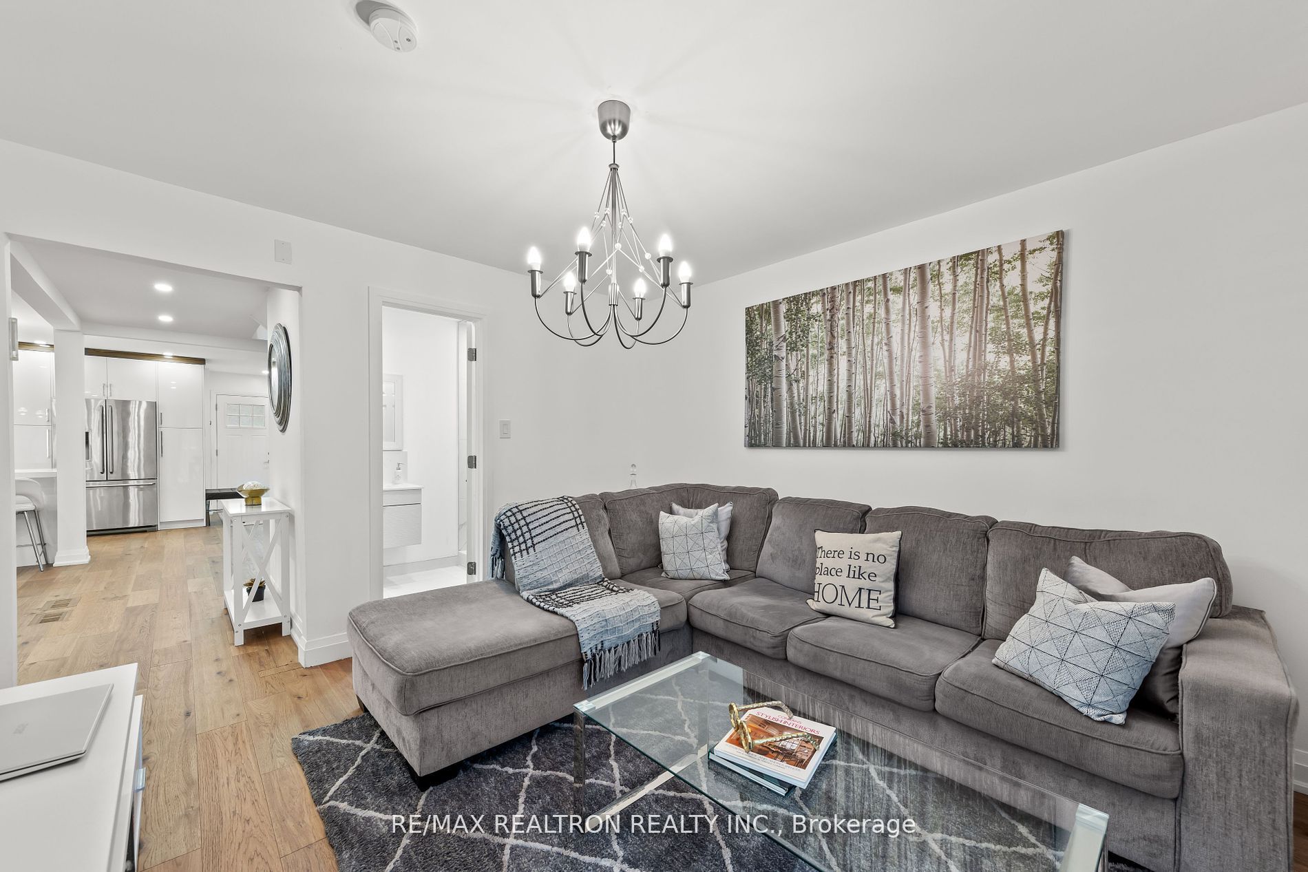 14 Mortimer Crt
