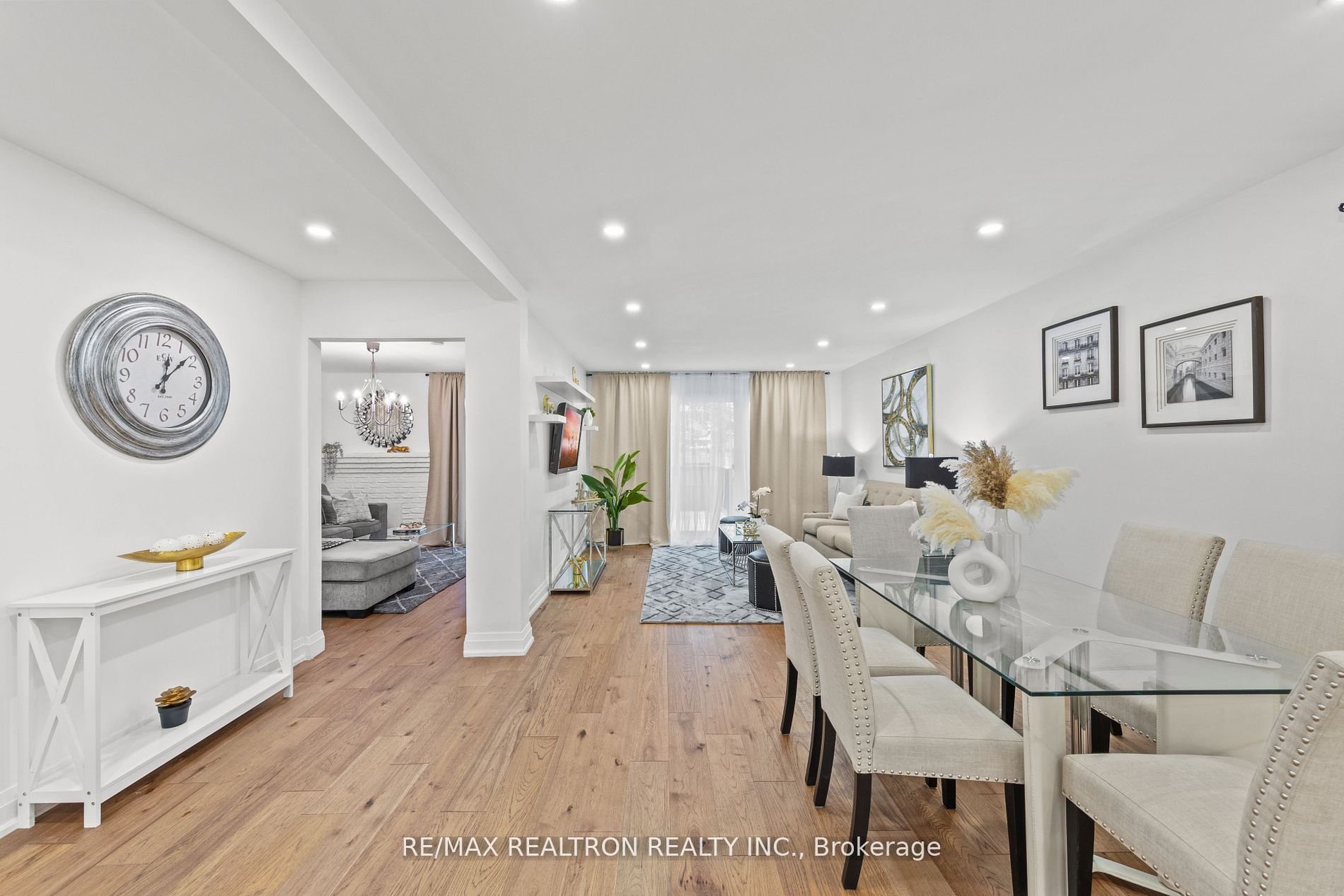 14 Mortimer Crt