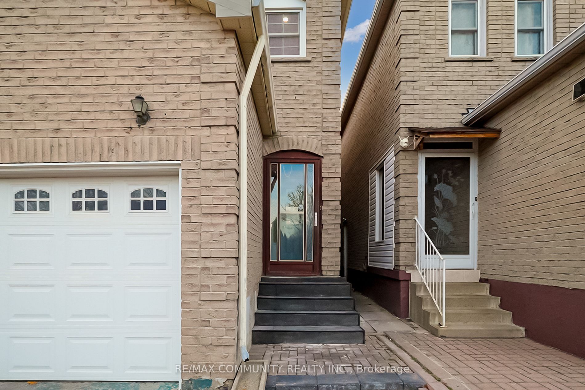 37 Irenemount Cres