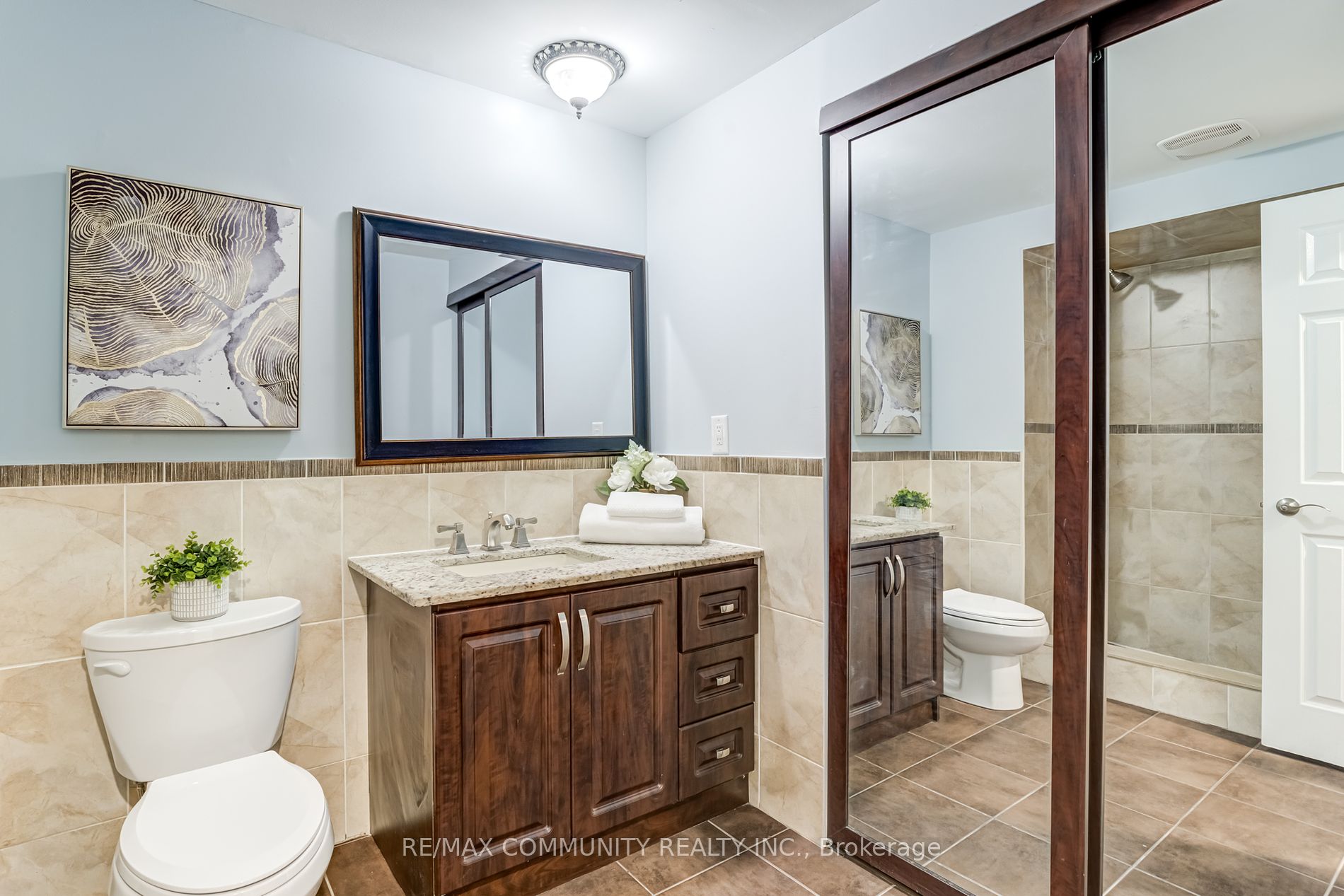 37 Irenemount Cres