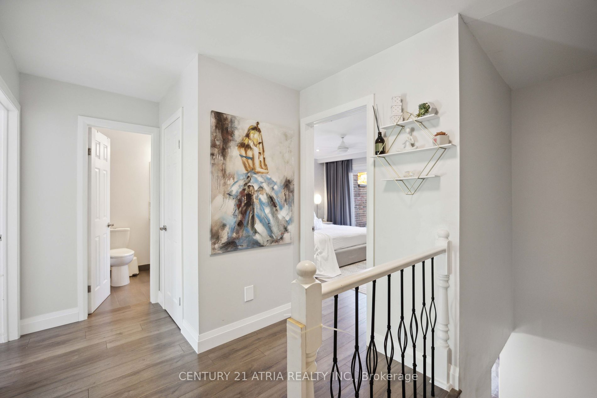 88 Rainbow Dr, #4