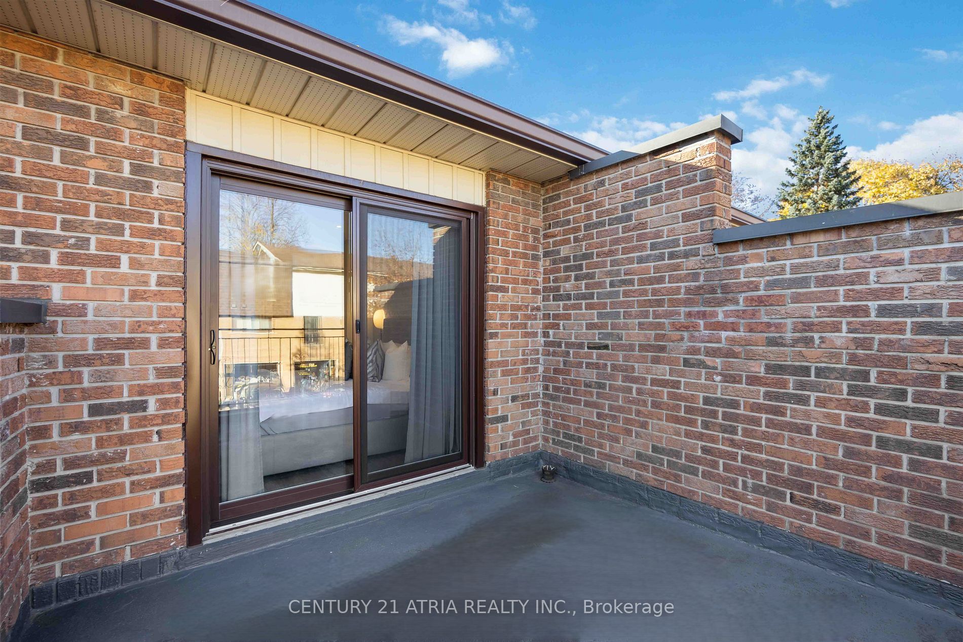 88 Rainbow Dr, #4