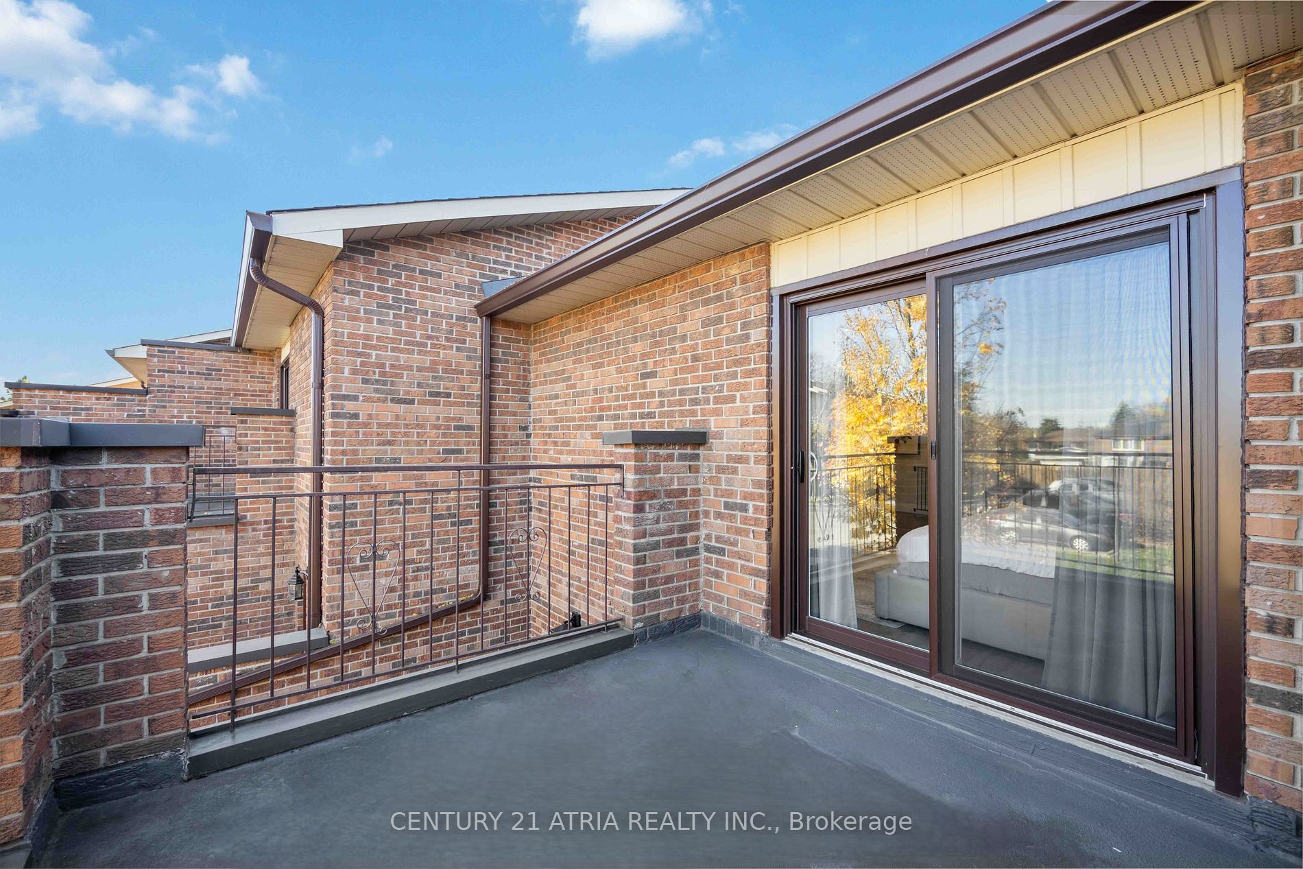 88 Rainbow Dr, #4