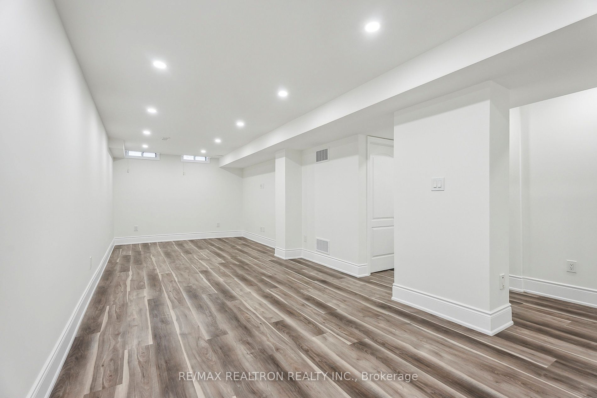2 Mary Gapper Cres, #9