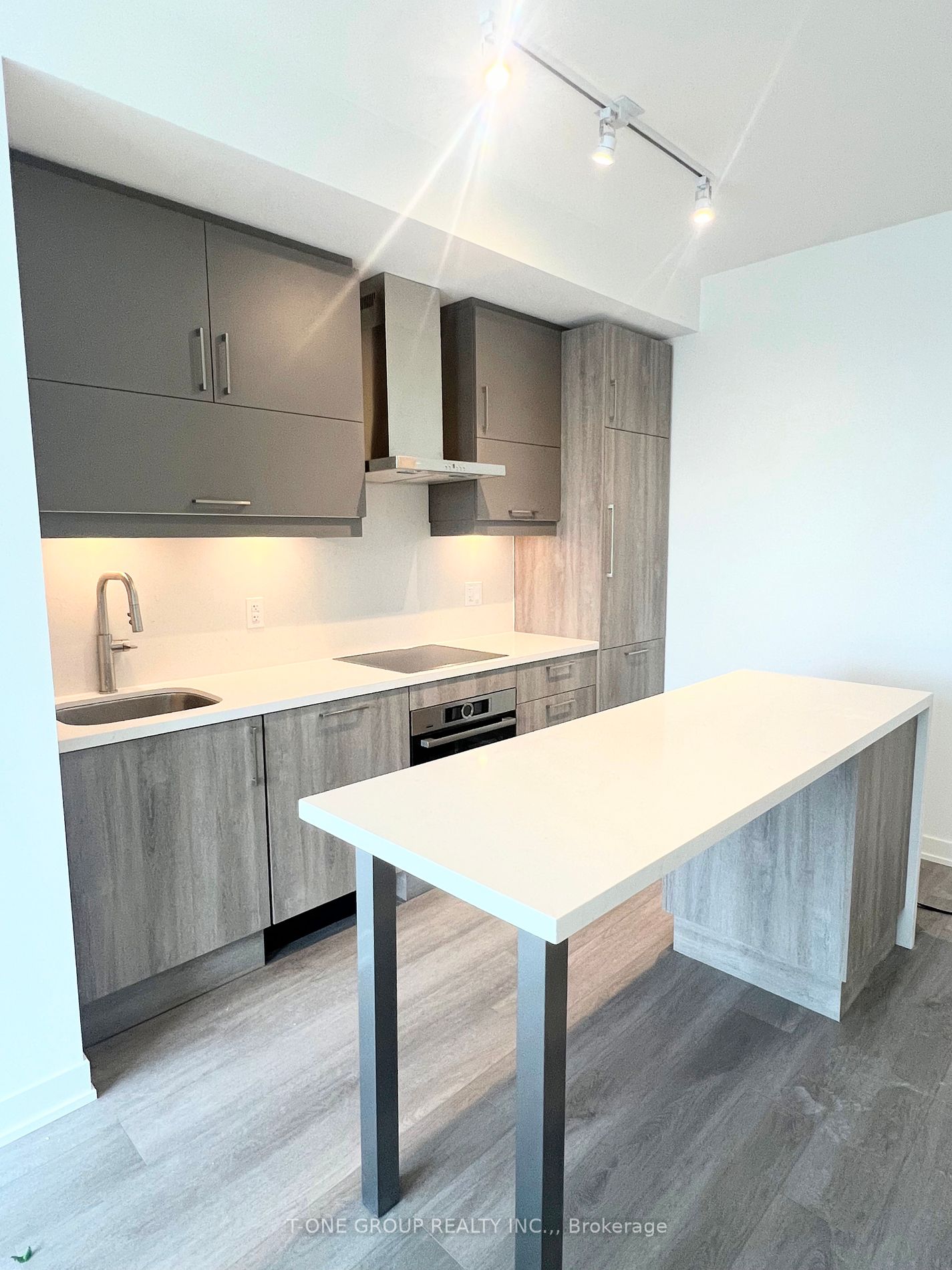 292 Verdale Crossing, #709