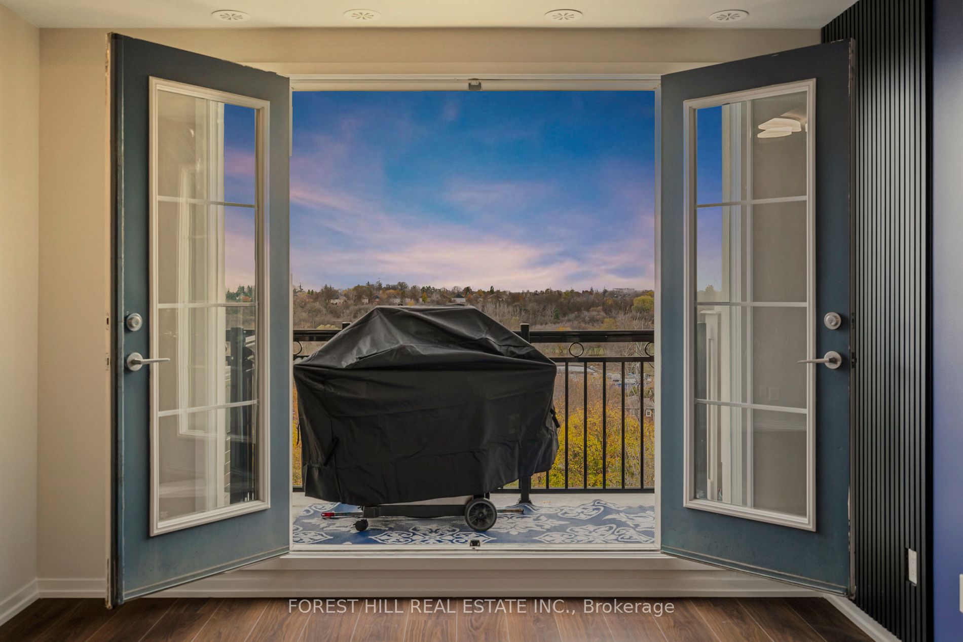 26 Bruce St, #C24