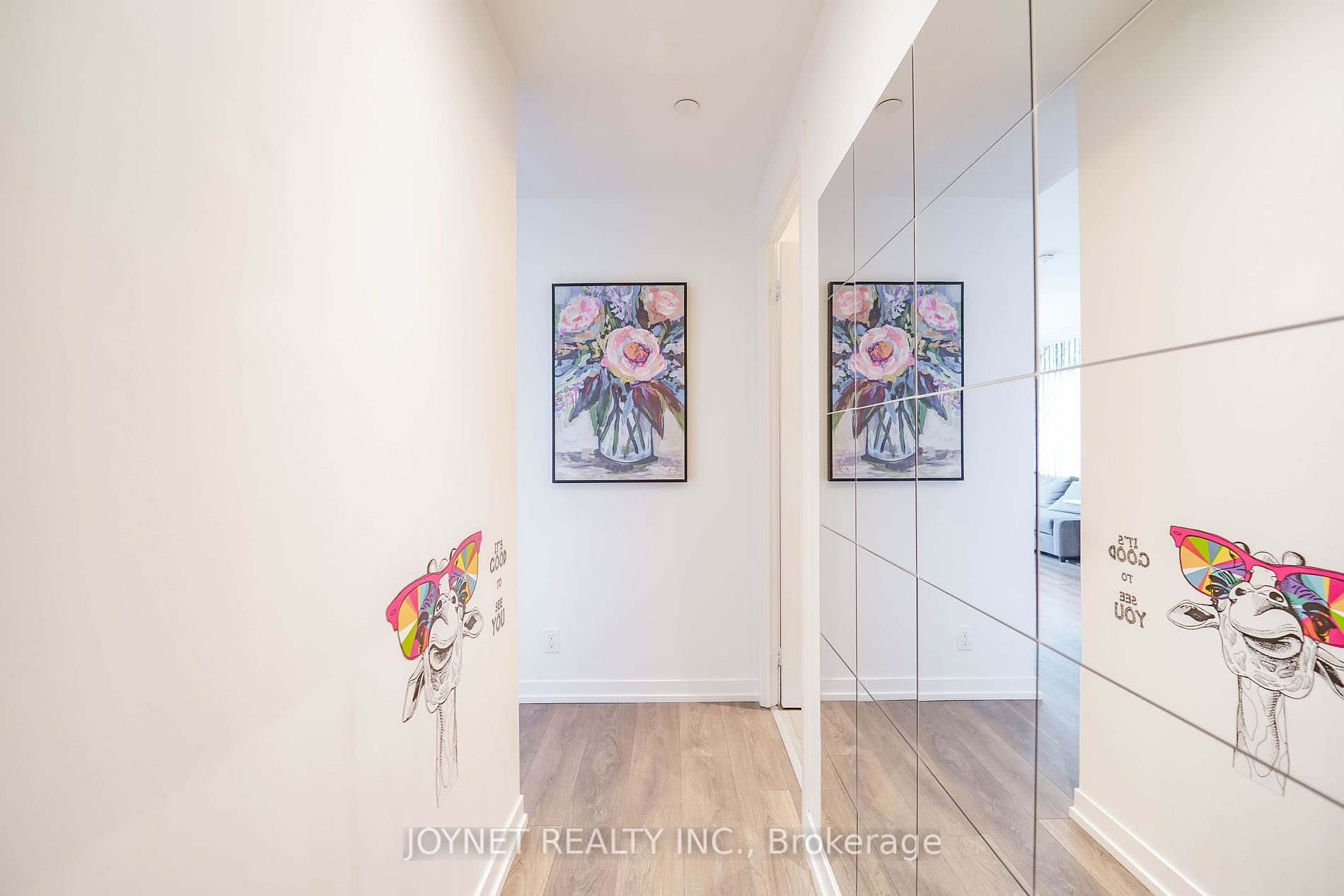 950 Portage Pkwy, #3905