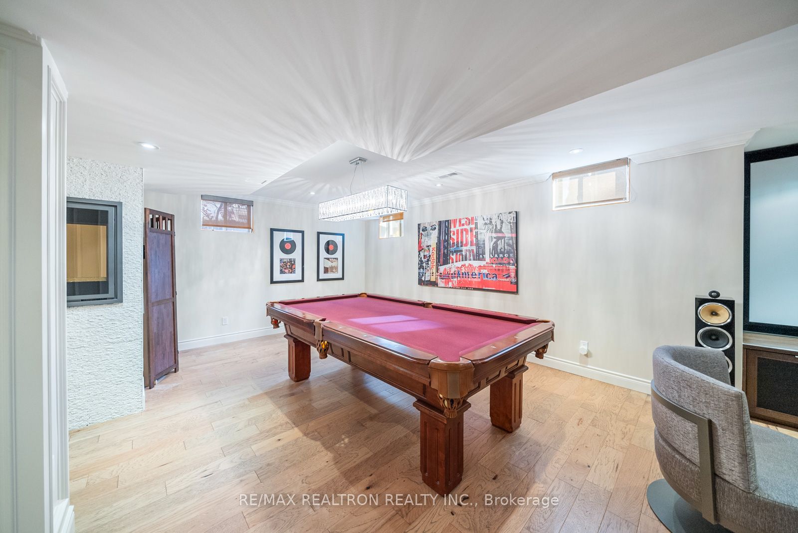 100 Glenheron Cres