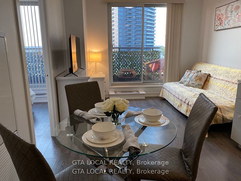1 Grandview Ave, #503