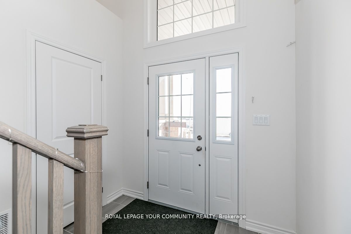 2203 Grainger Loop