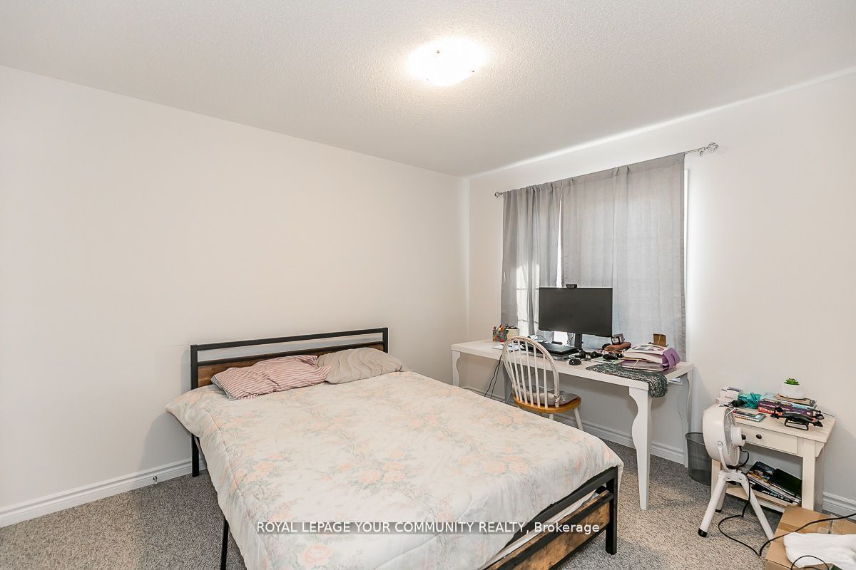 2203 Grainger Loop