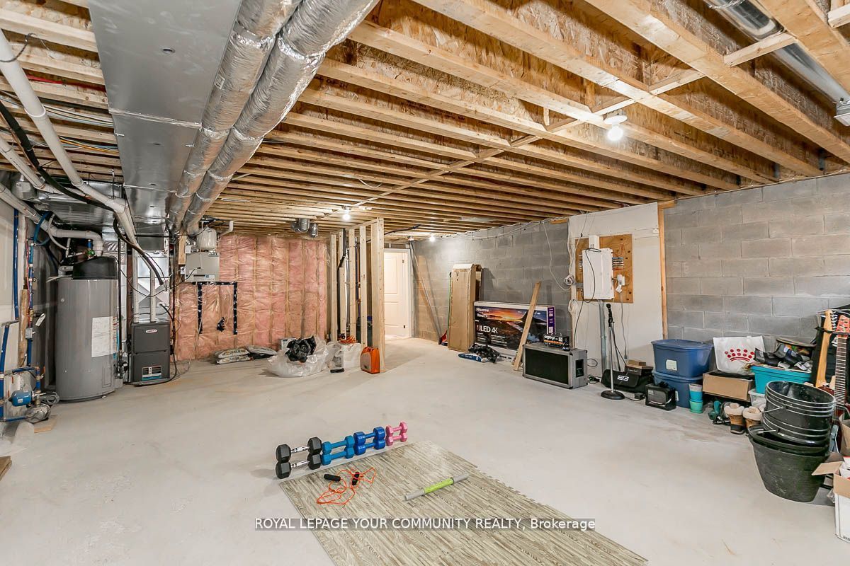 2203 Grainger Loop