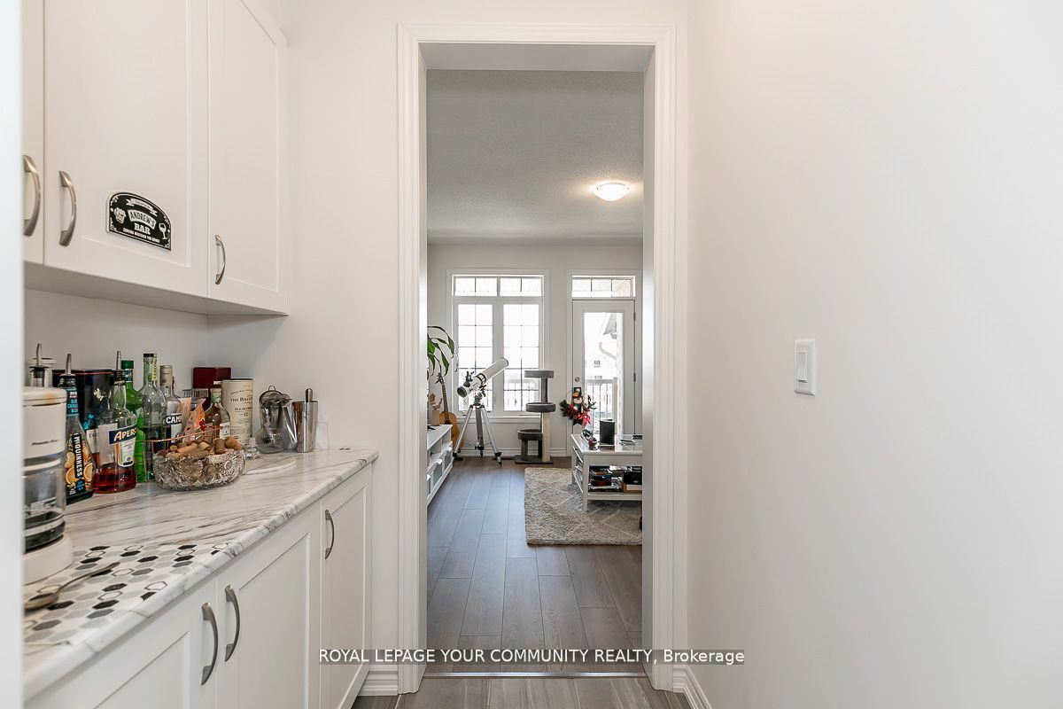 2203 Grainger Loop
