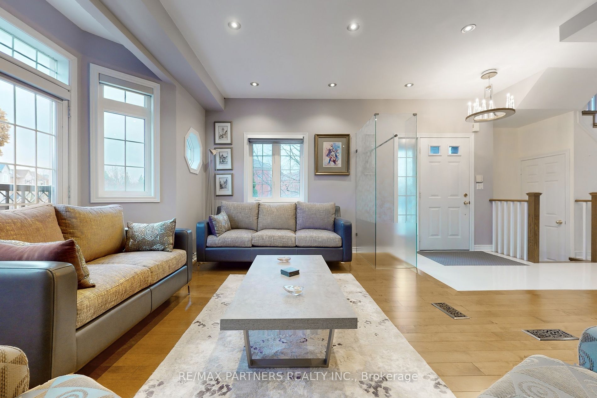 25 Crispin Crt