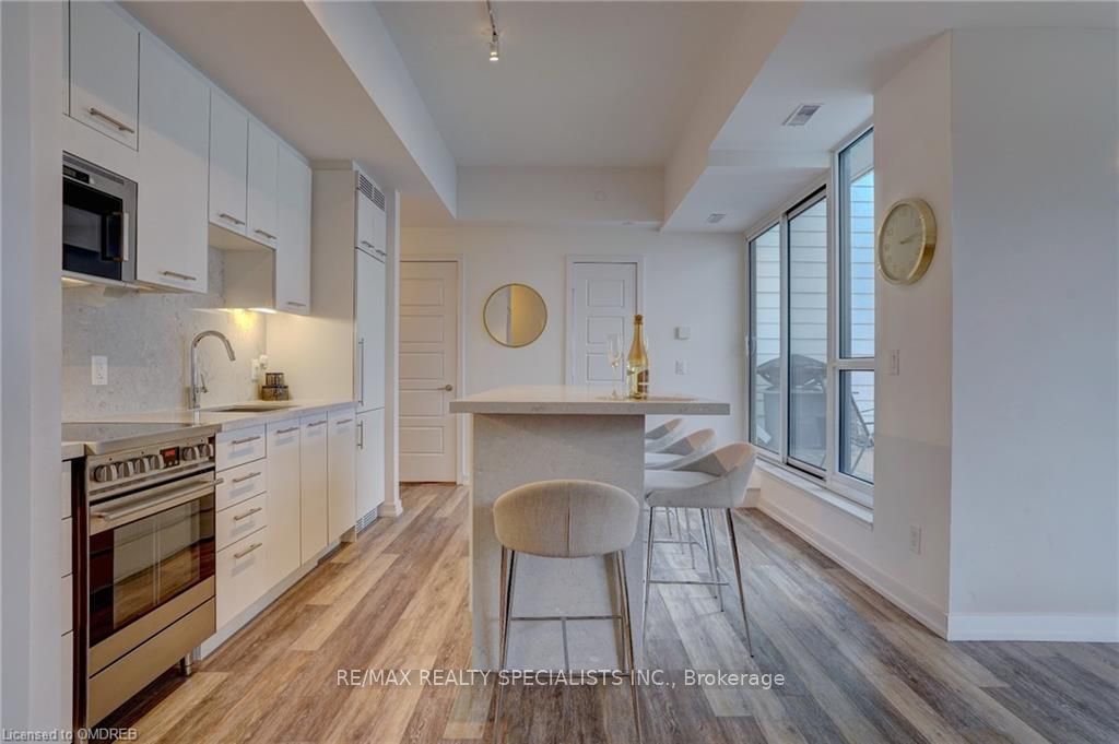 233 Broward Way, #10