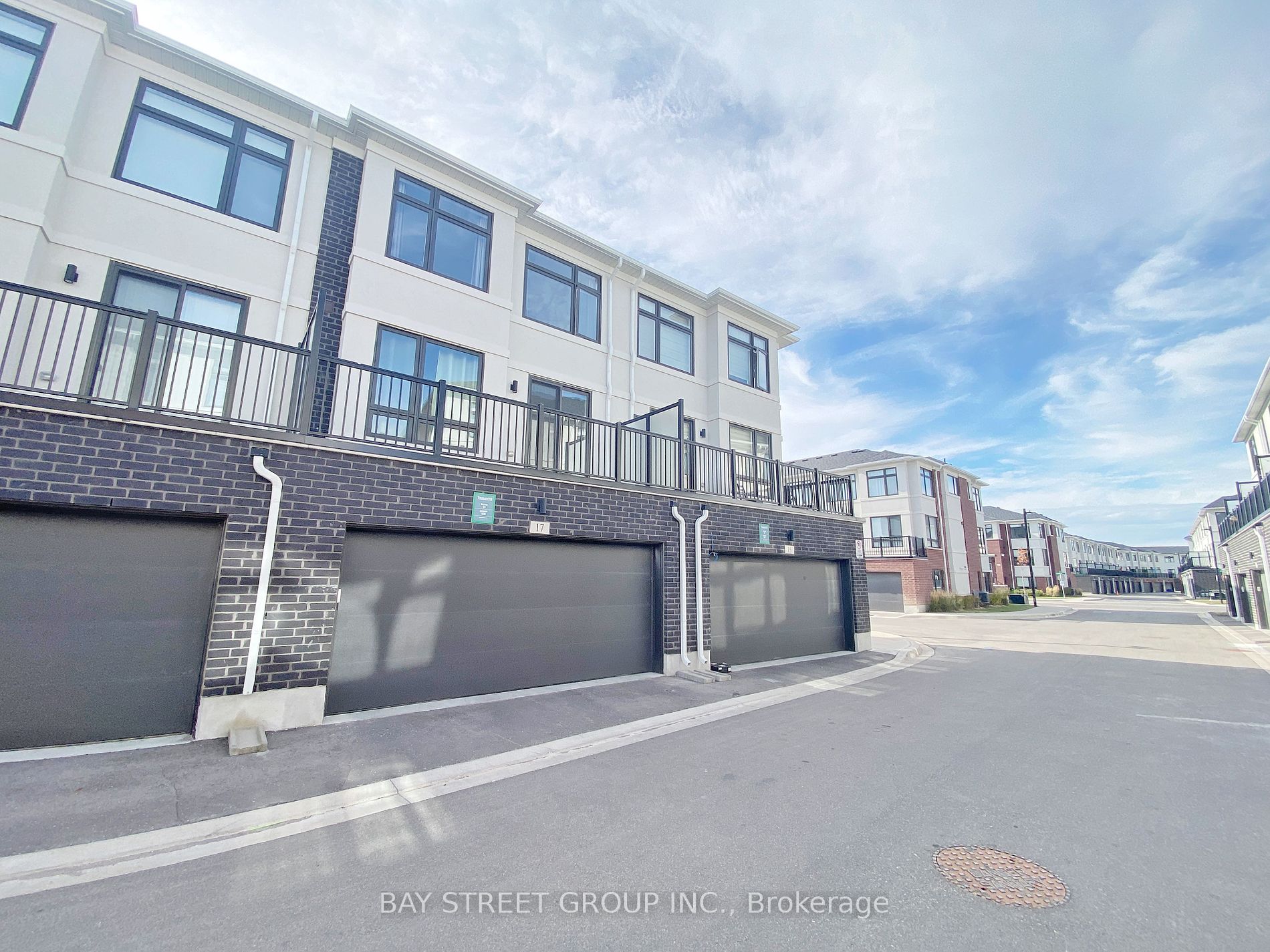 17 James Noble Lane, #106