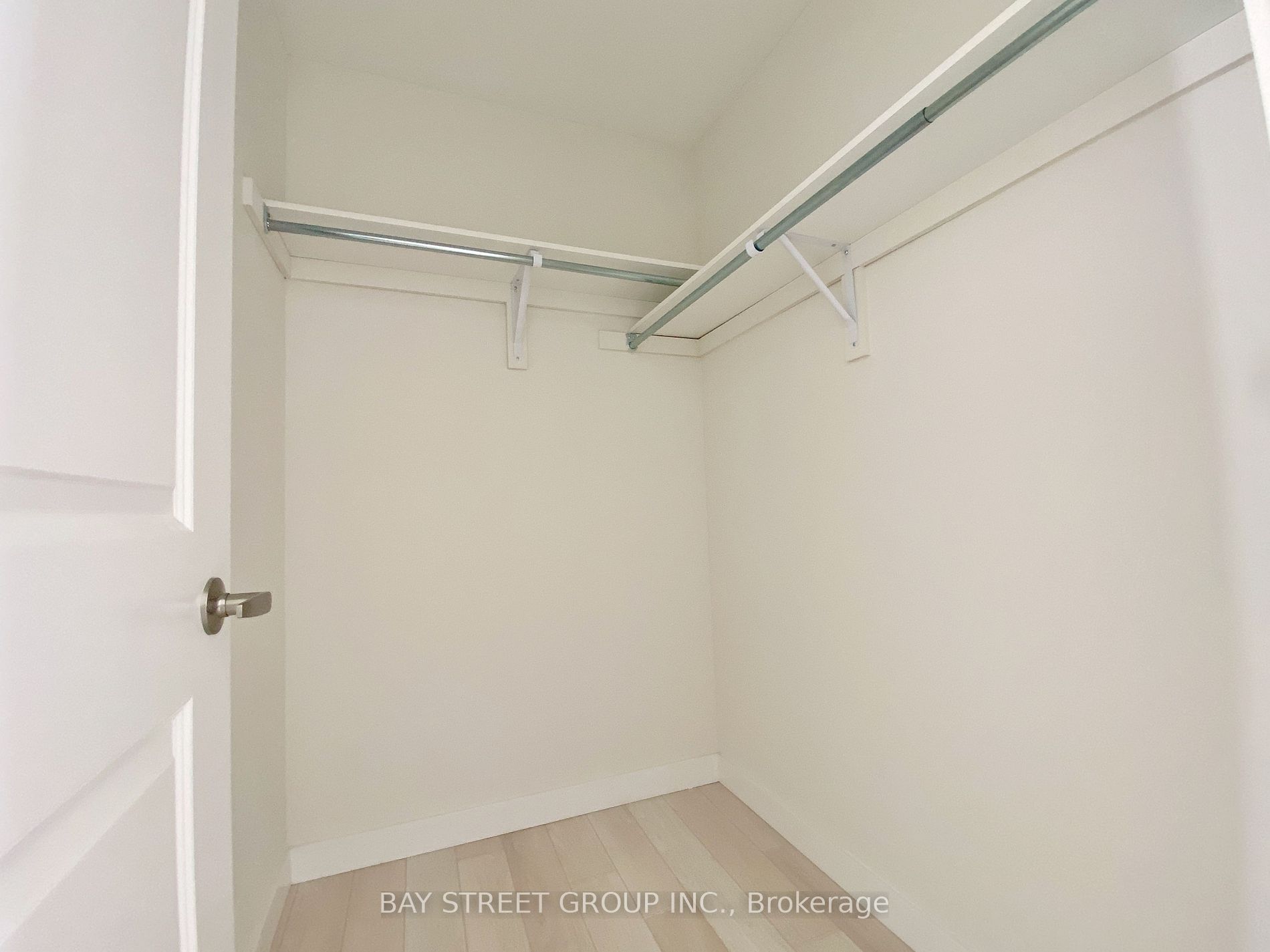 17 James Noble Lane, #106