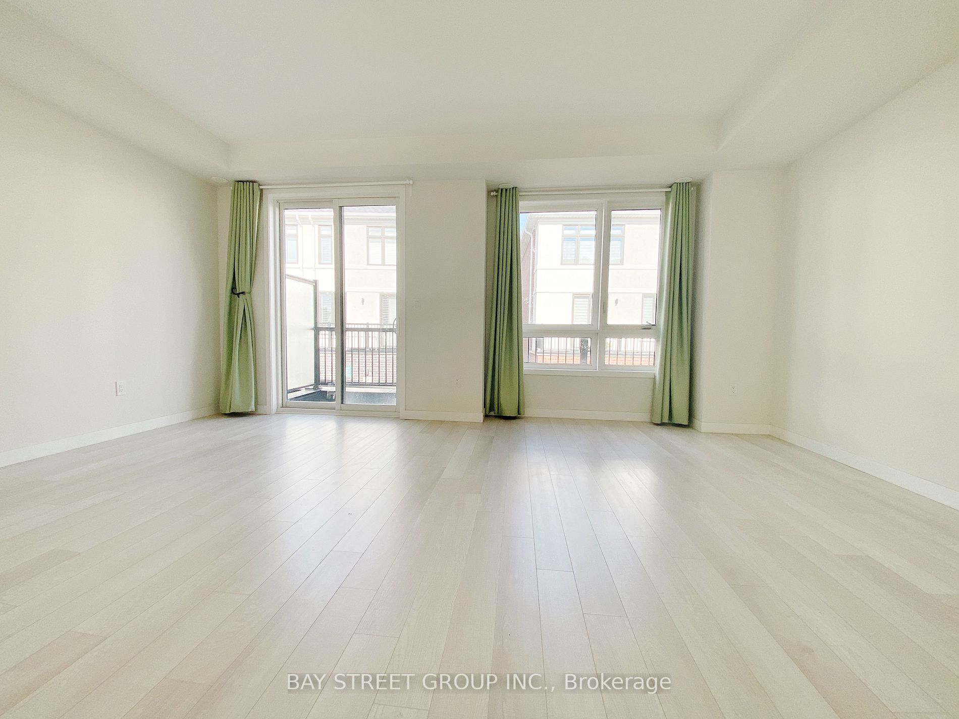 17 James Noble Lane, #106