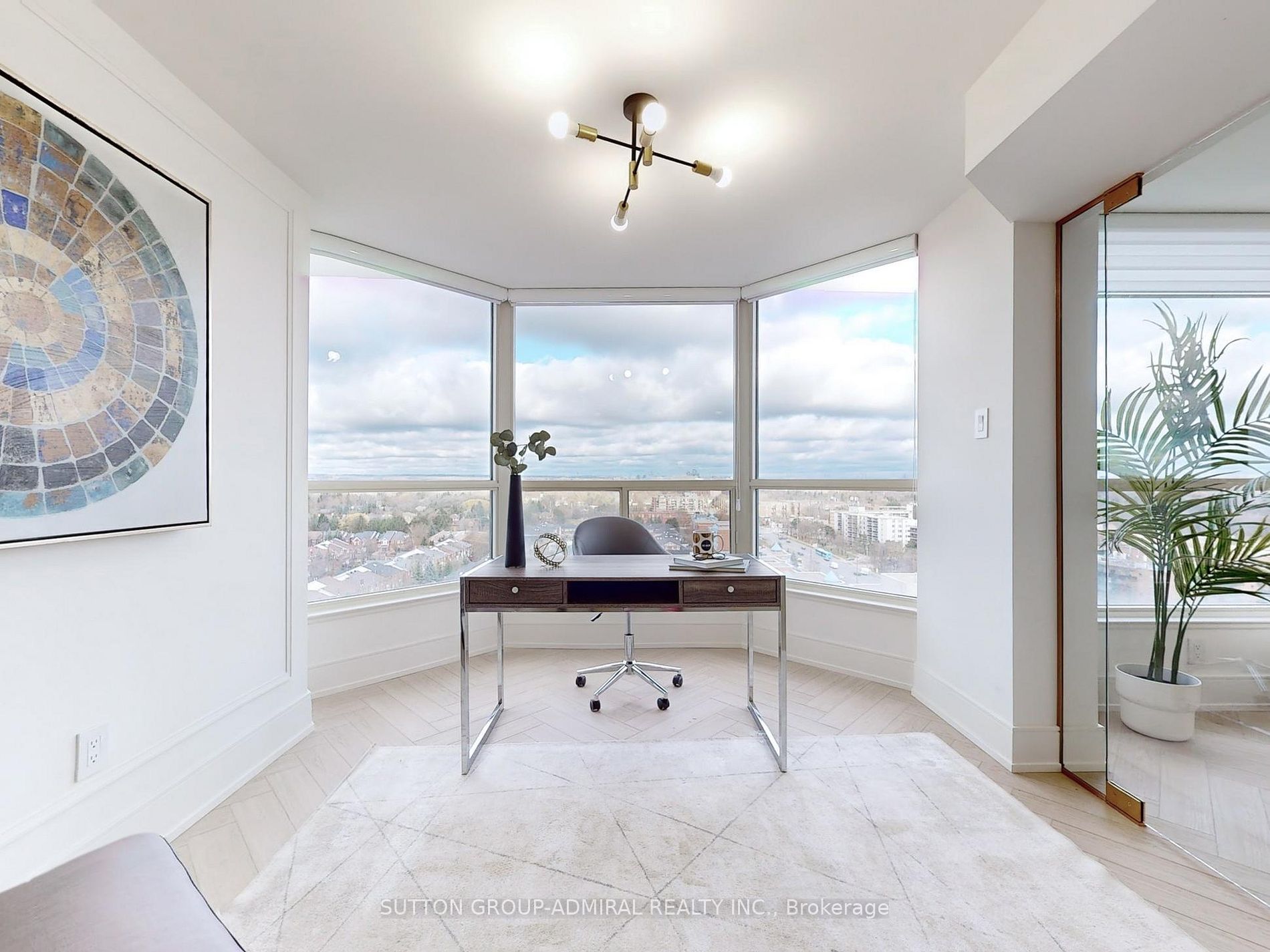 1 Clark Ave W, #1604