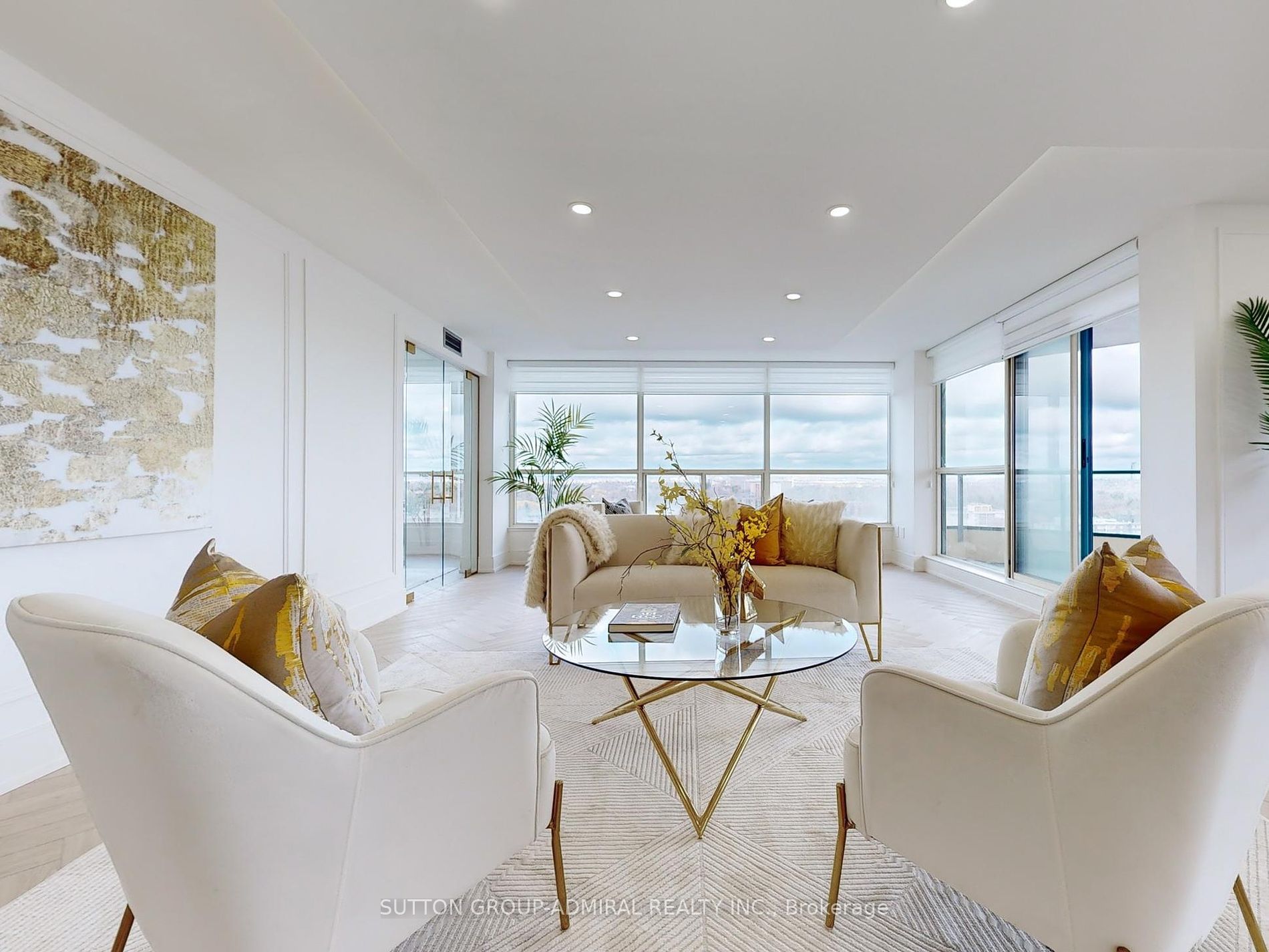 1 Clark Ave W, #1604