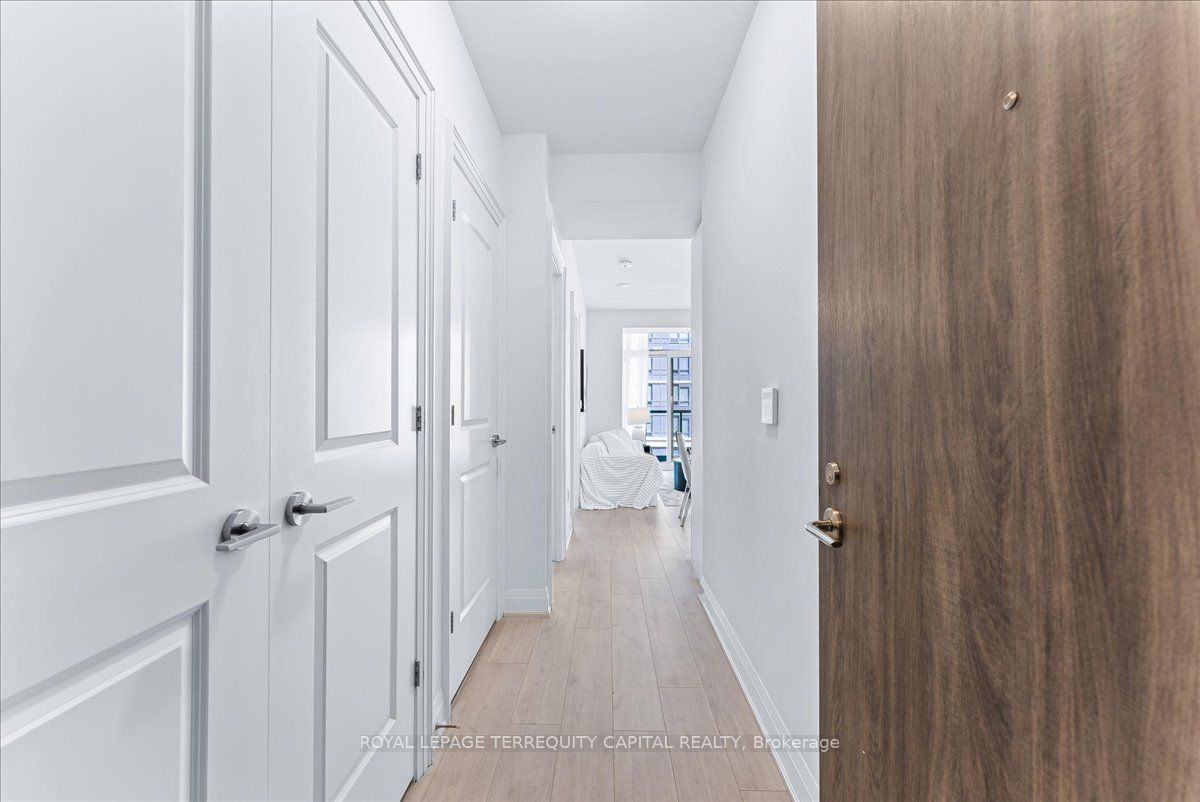 20 Gatineau Dr, #412E