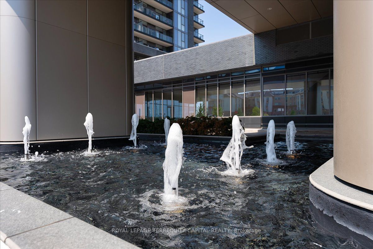 20 Gatineau Dr, #412E