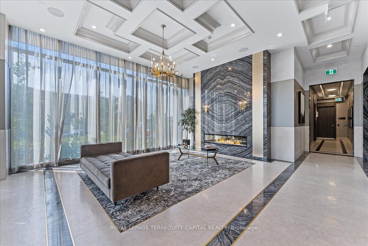 20 Gatineau Dr, #412E