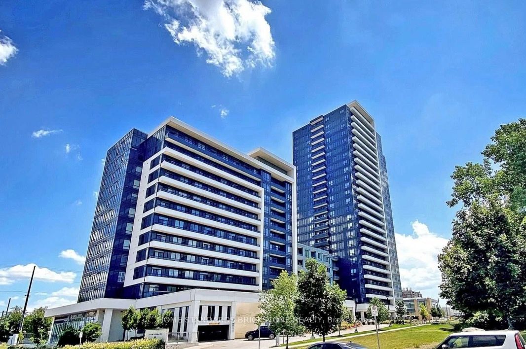 7890 Bathurst St, #804