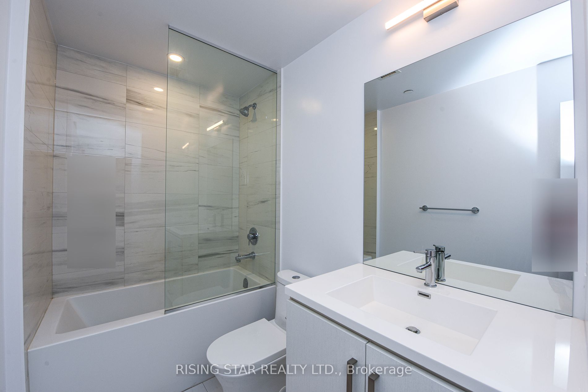 60 honeycrisp Cres, #617