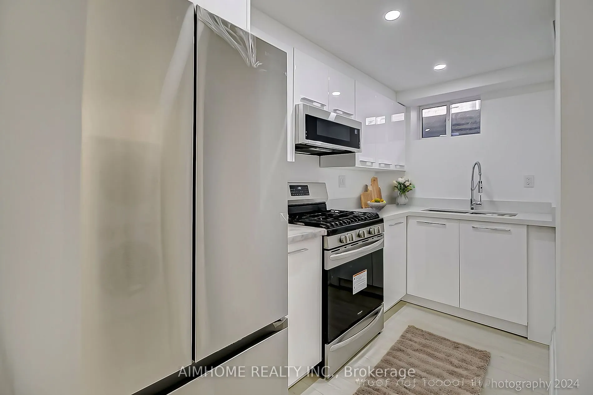179 Oxford St