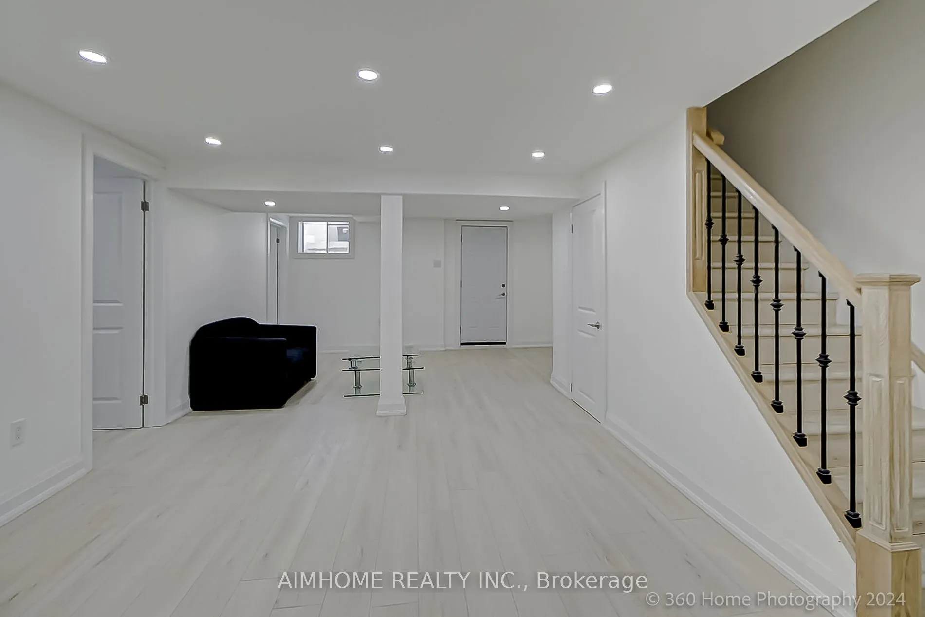 179 Oxford St