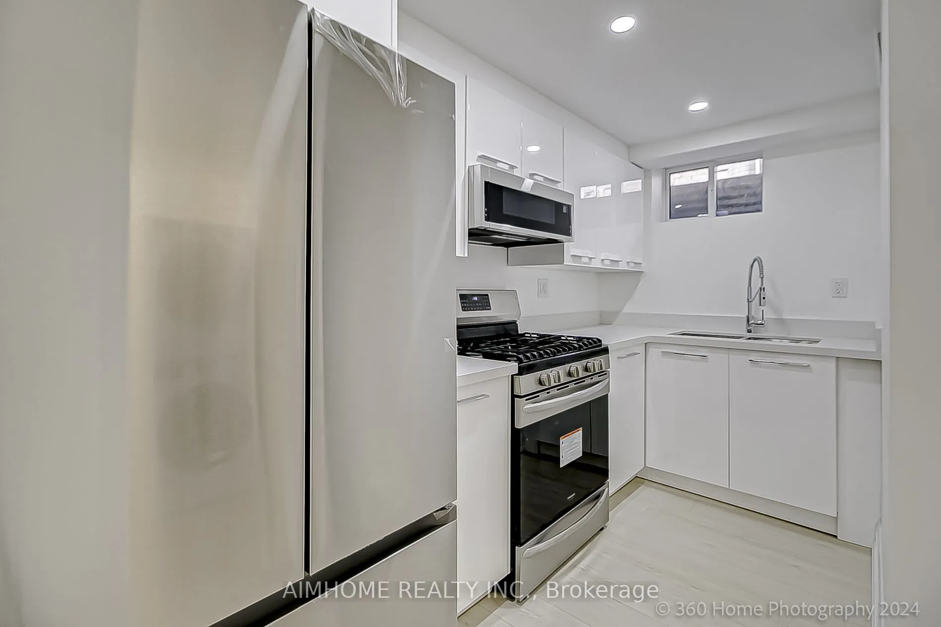 179 Oxford St