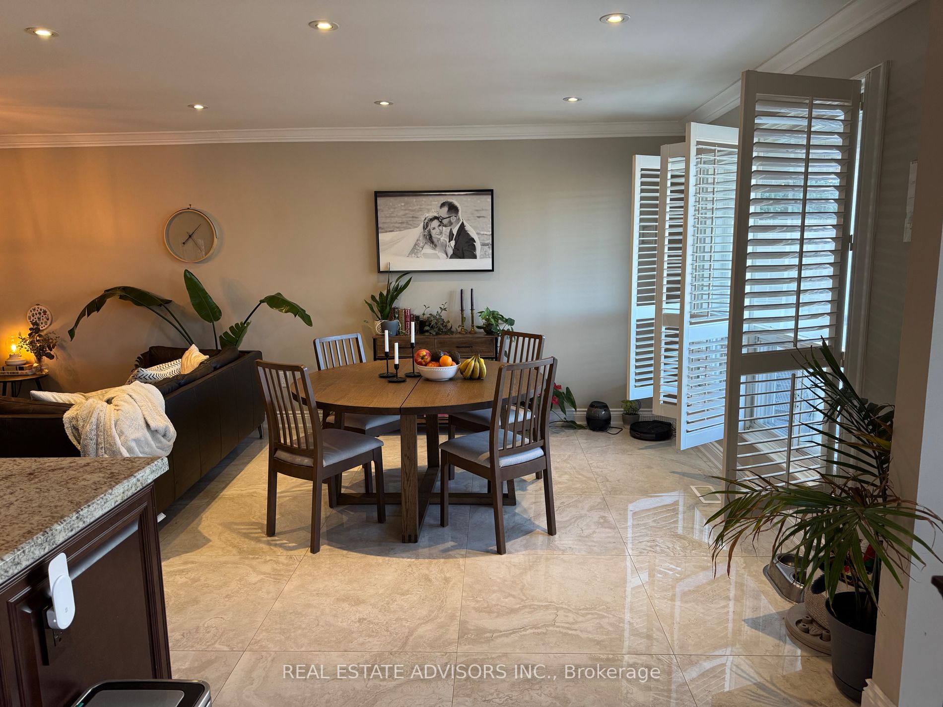 17 Agincourt Rd