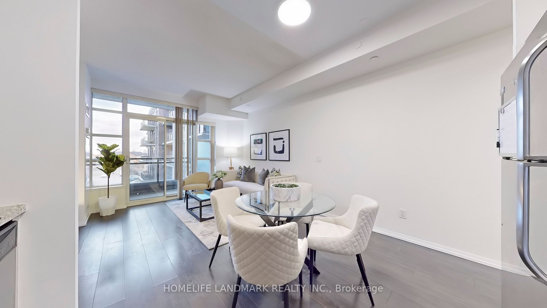540 Bur Oak Ave, #340