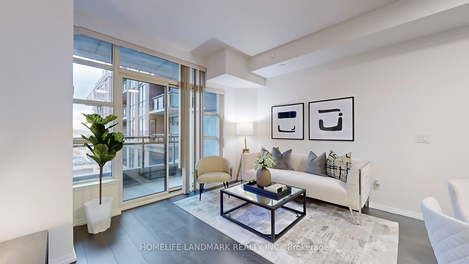 540 Bur Oak Ave, #340