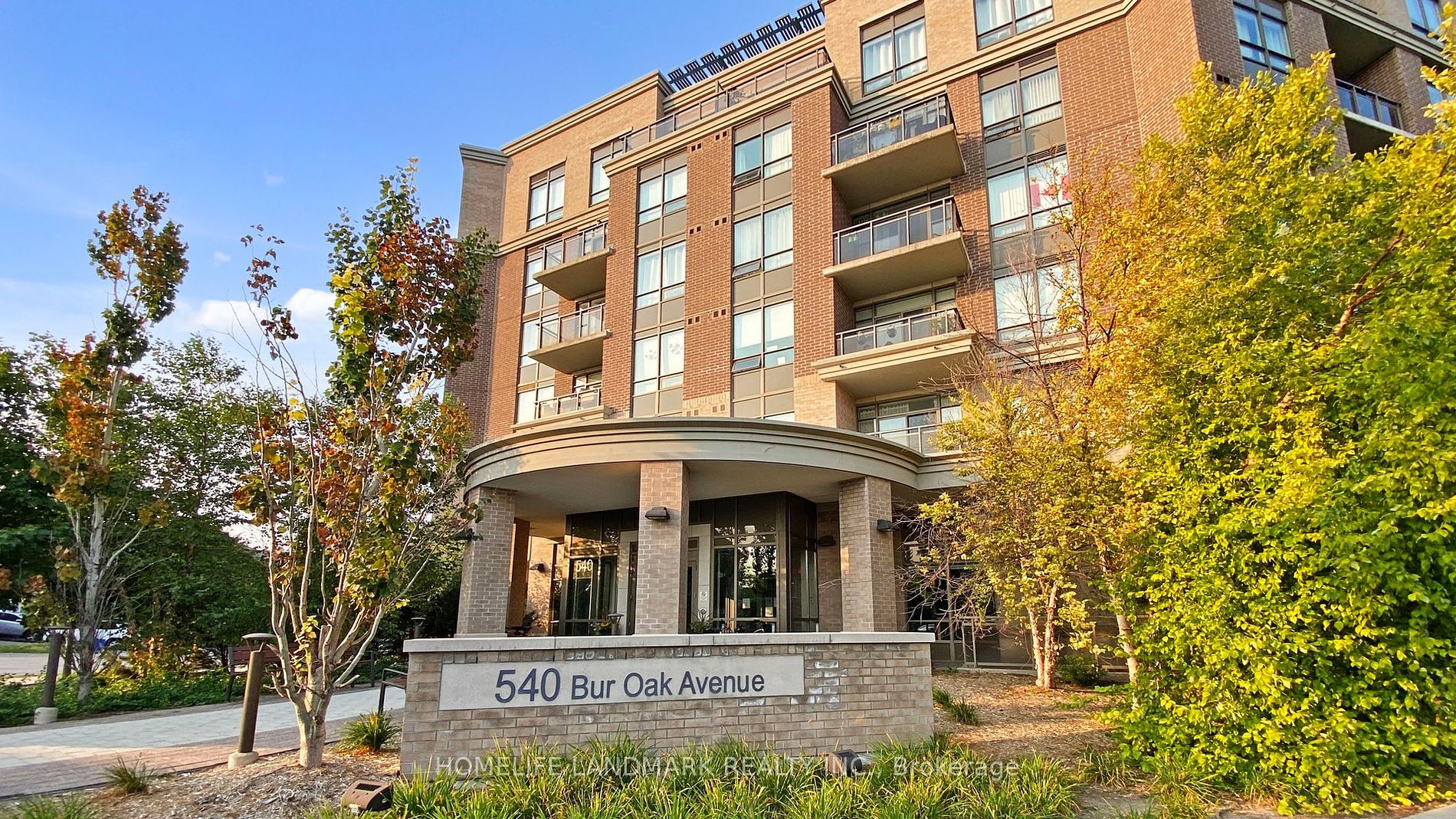 540 Bur Oak Ave, #340