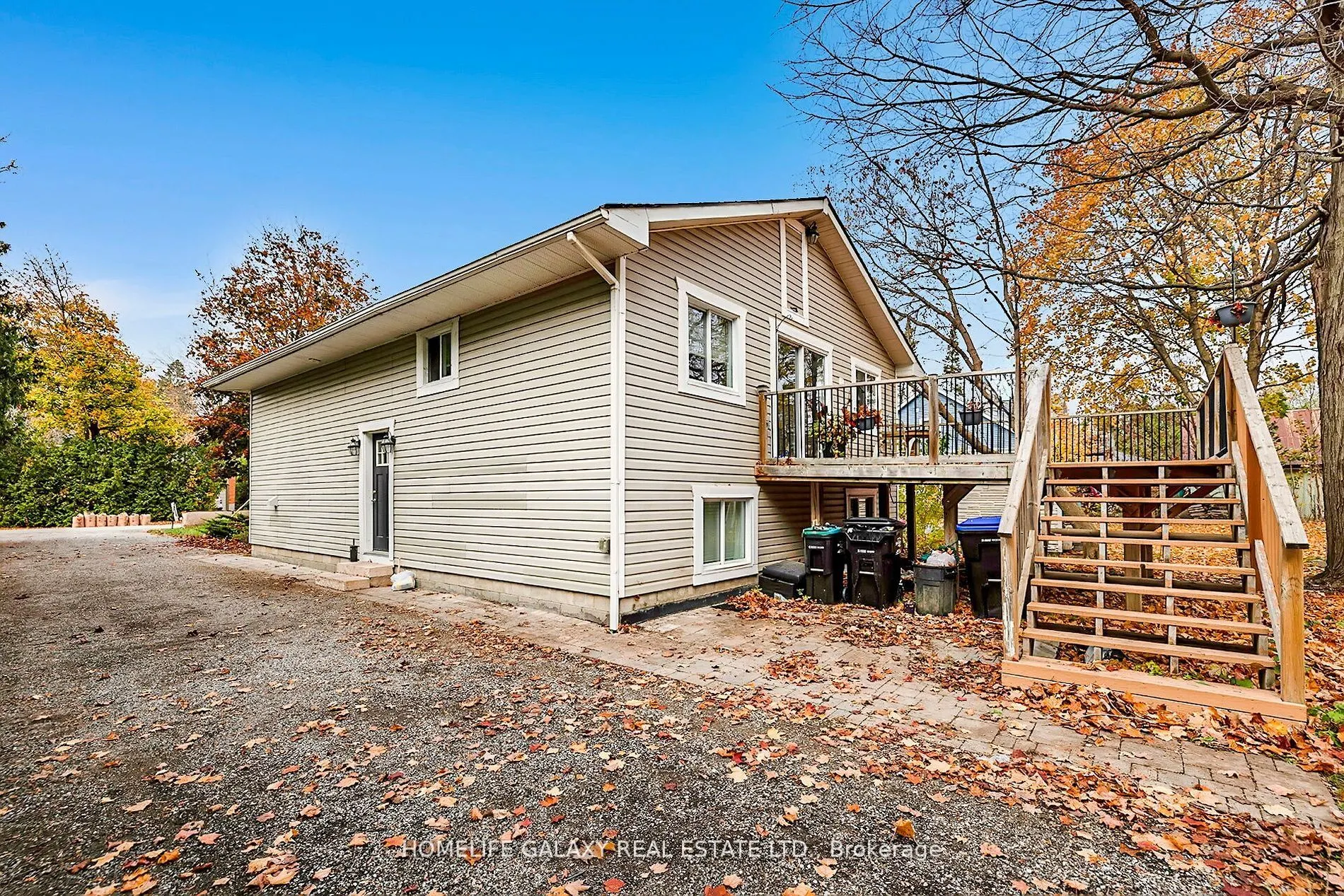 2049 Kate Ave