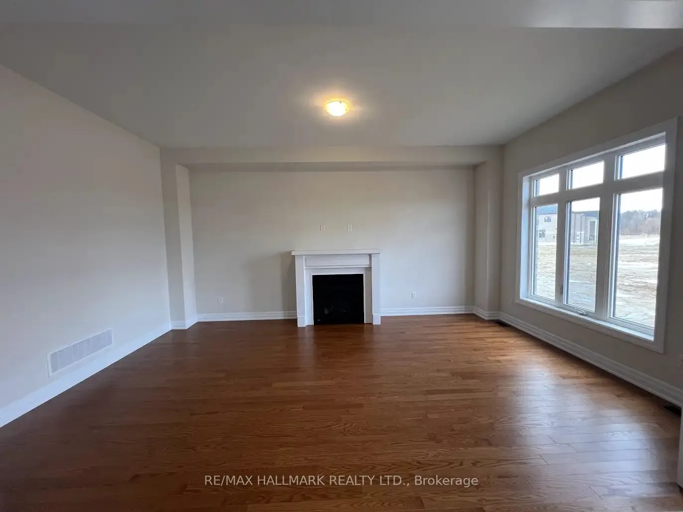 22 Sunny Acre Cres